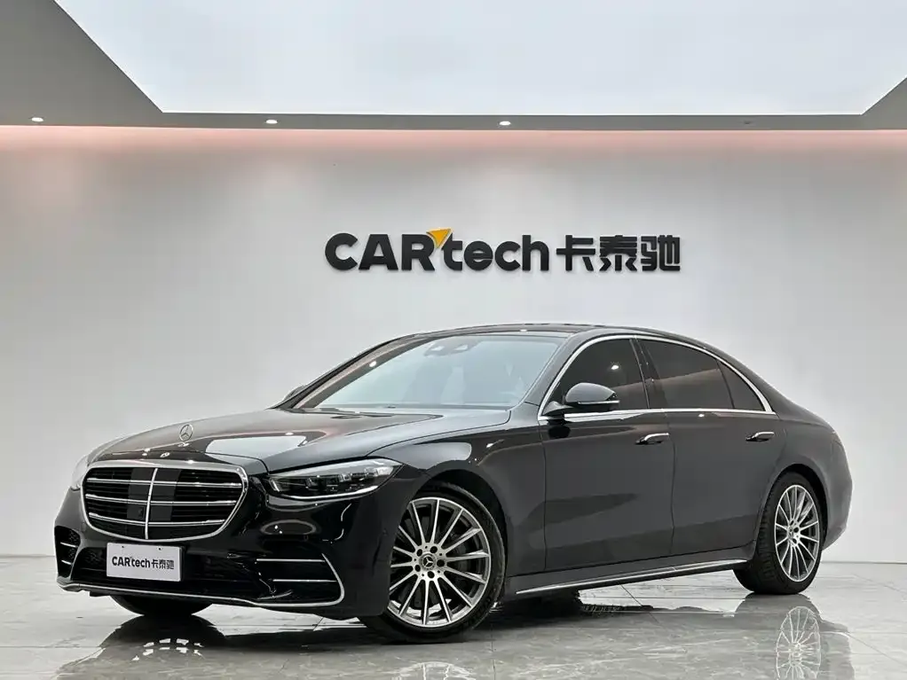 Mercedes-Benz S-Class — фото 1