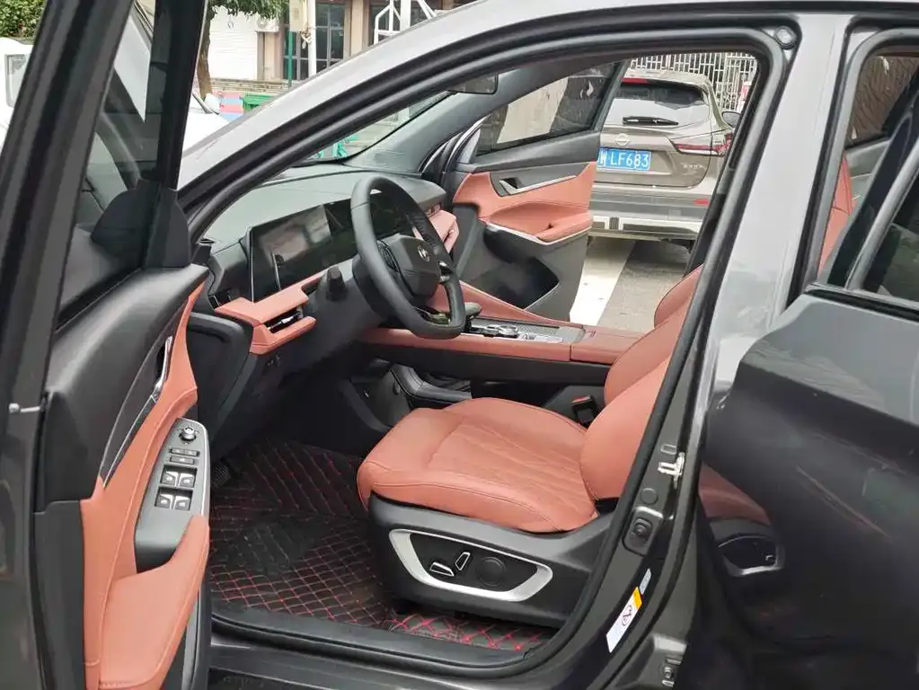 Changan CS75 PLUS — фото 10