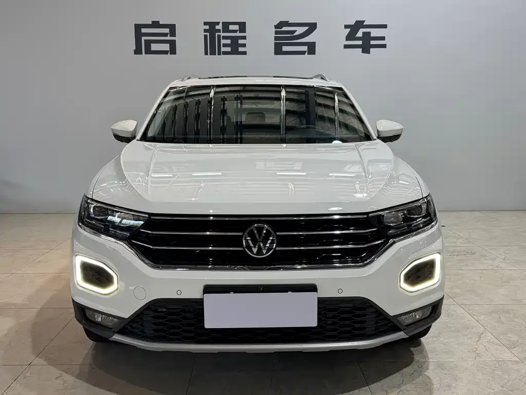 Volkswagen T-Roc — фото 7