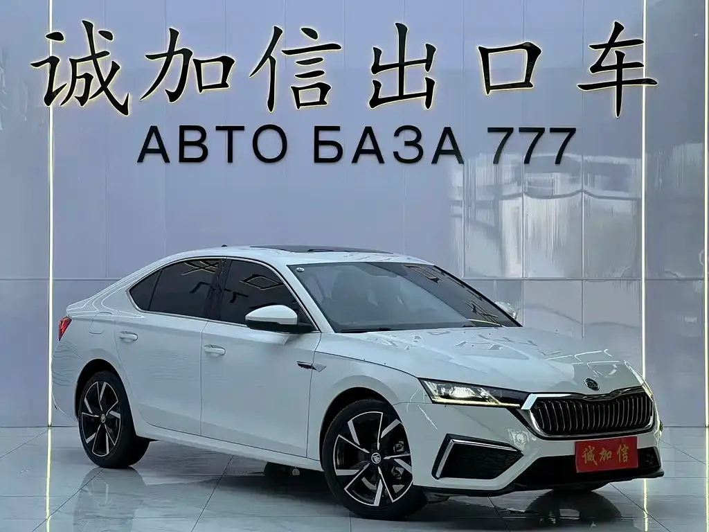 Skoda Octavia — фото 8