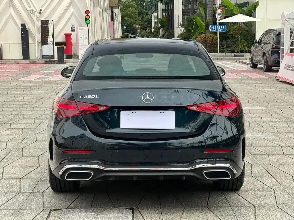 Mercedes-Benz C-Class — фото 9