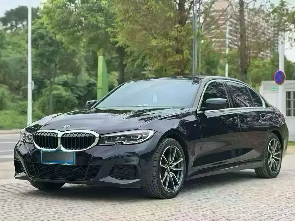 BMW 3 Series — фото 1