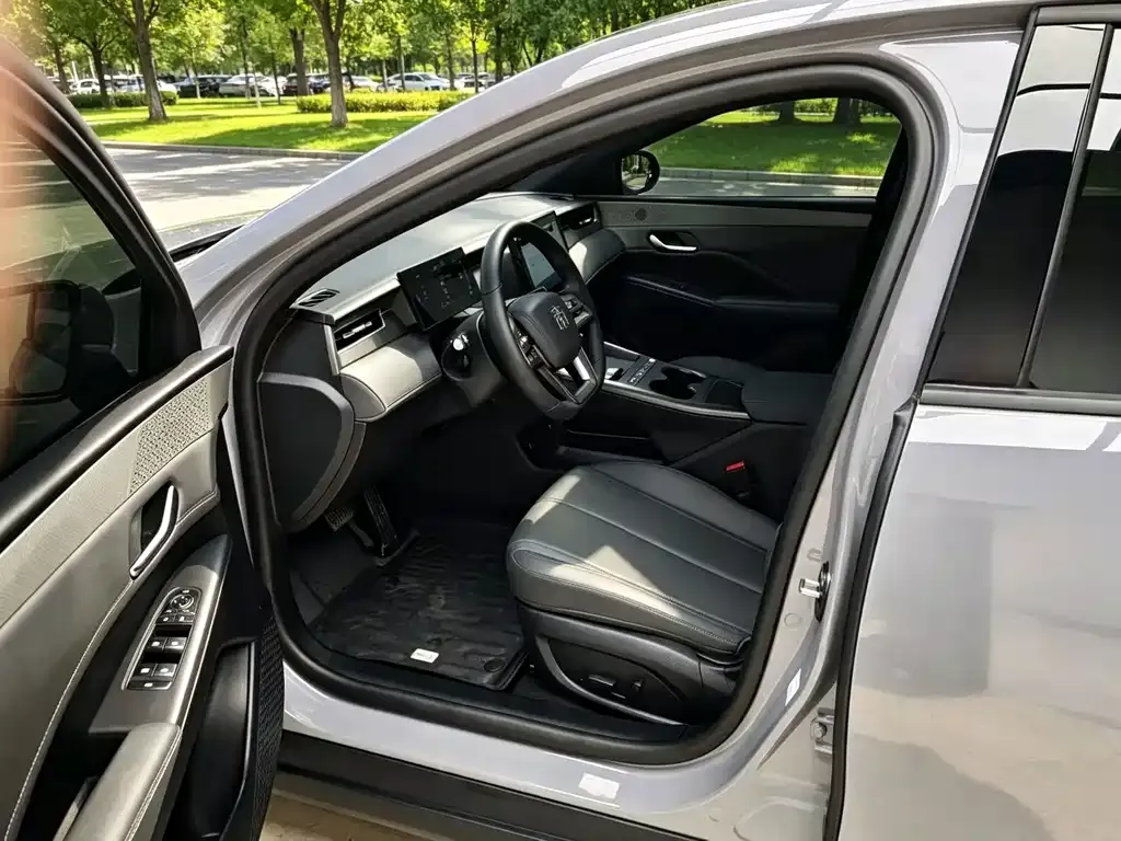 BYD Qin PLUS — фото 10