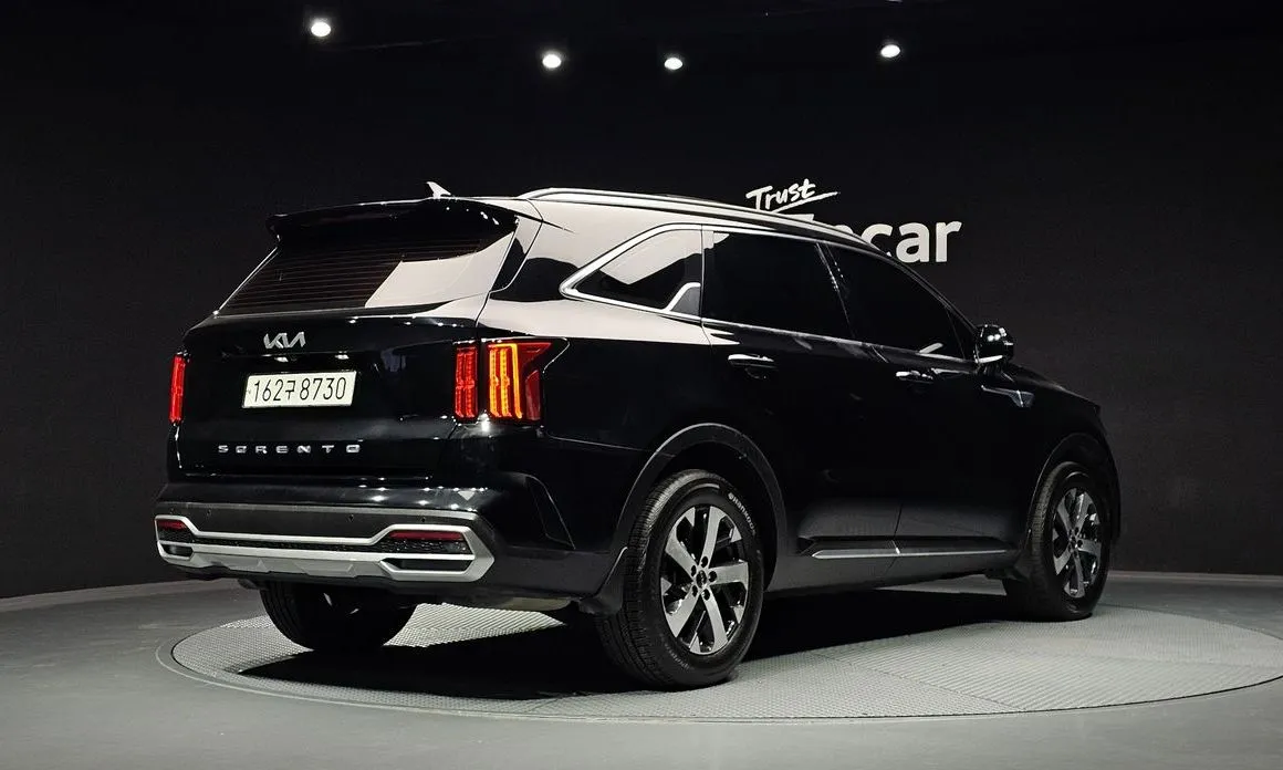 Kia Sorento — фото 9