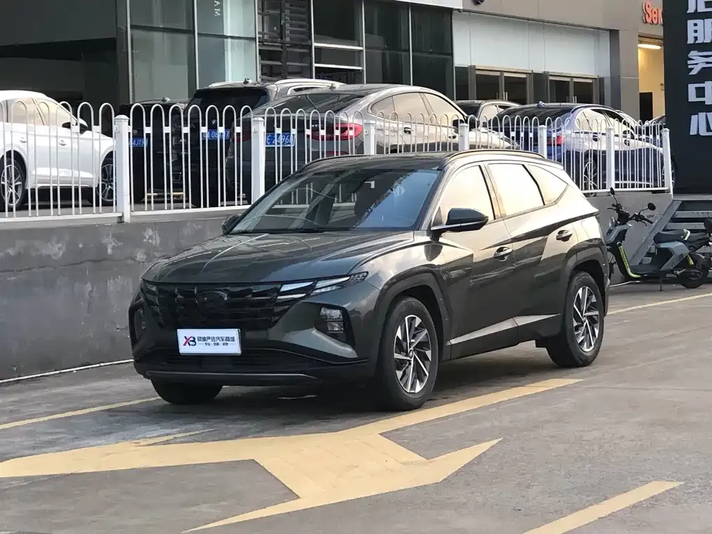 Hyundai Tucson — фото 1