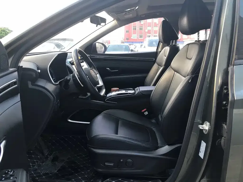 Hyundai Tucson — фото 7
