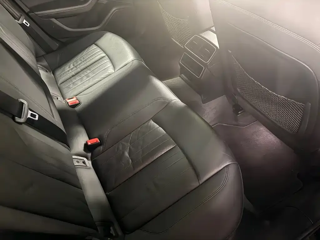 Audi A6 (Import) — фото 8