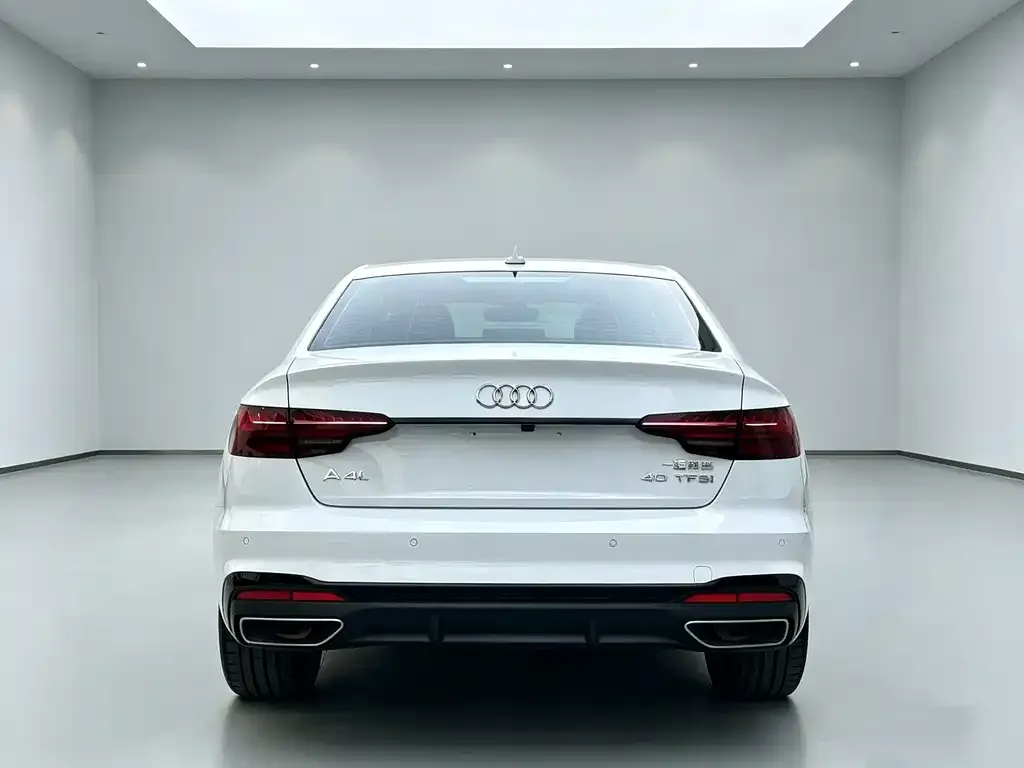 Audi A4L — фото 6