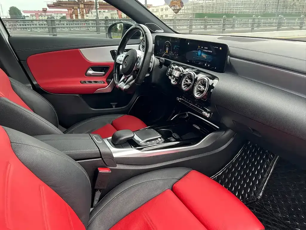 Mercedes-Benz A-Class AMG (Import) — фото 9