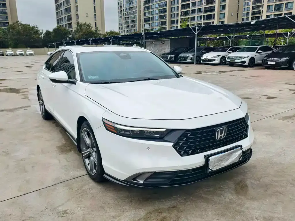 Honda Accord — фото 5