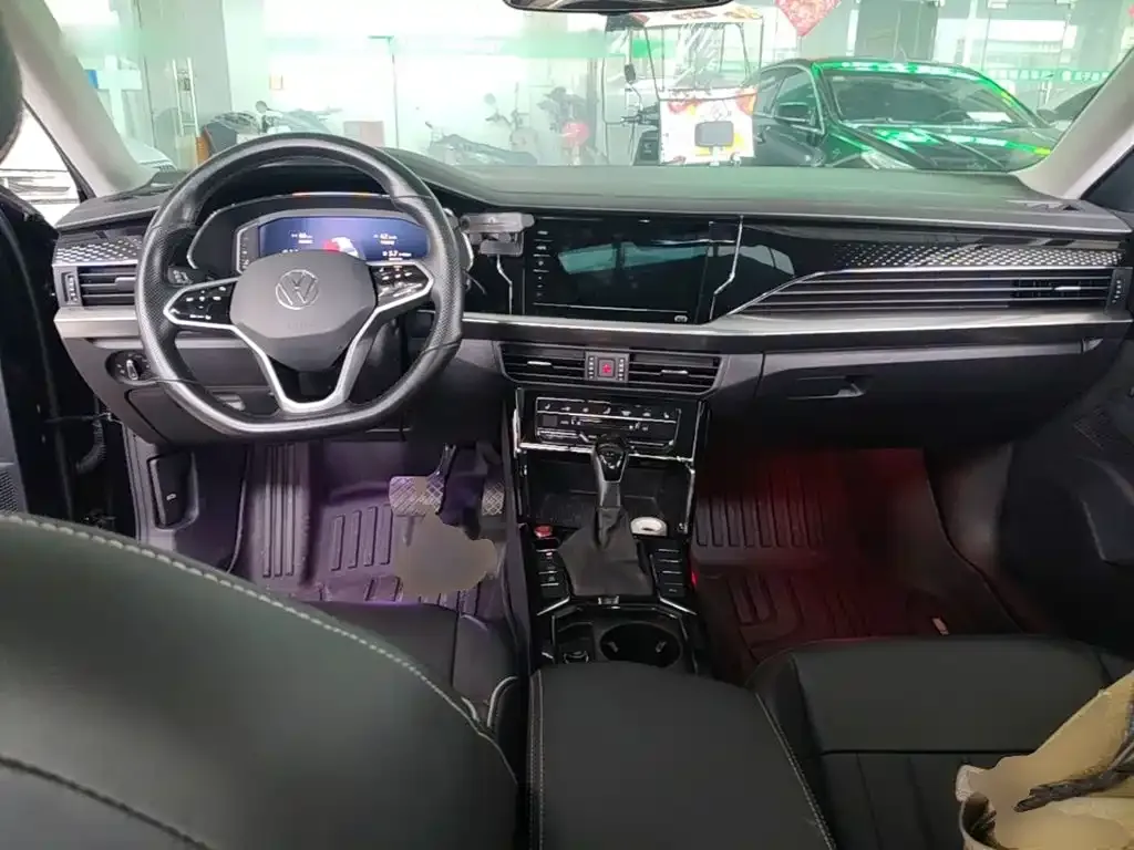 Volkswagen Passat — фото 6