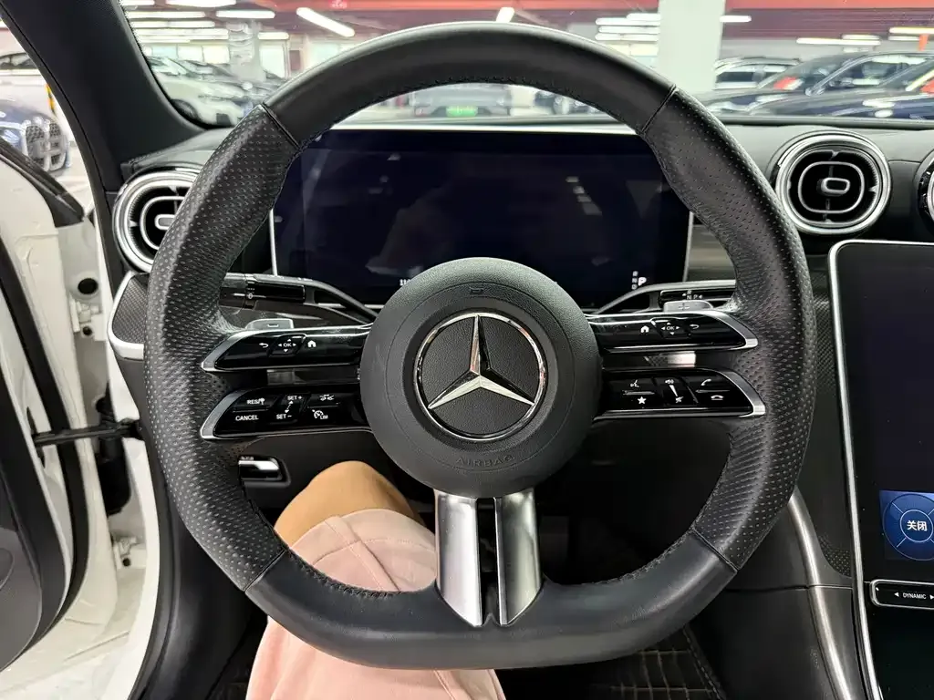 Mercedes-Benz C-Class — фото 10