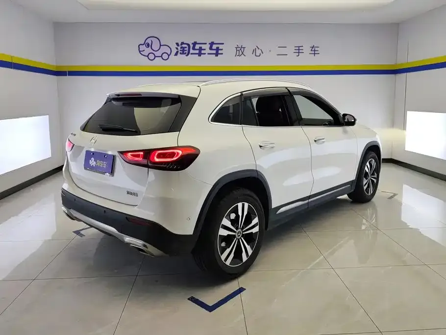 Mercedes-Benz GLA — фото 2
