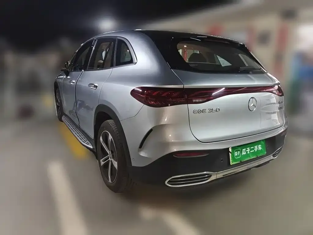 Mercedes-Benz EQE SUV — фото 4