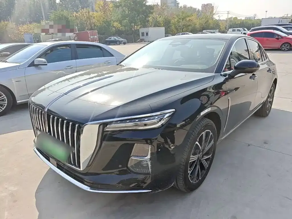 Hongqi H5 PHEV — фото 1