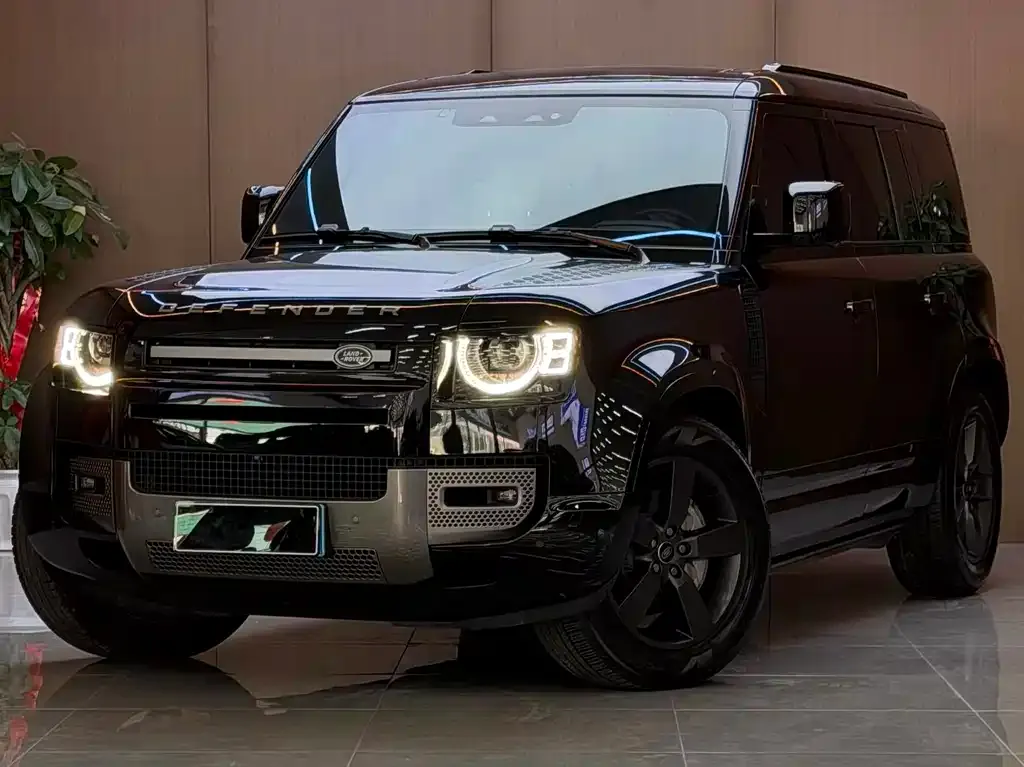 Land Rover Defender — фото 9