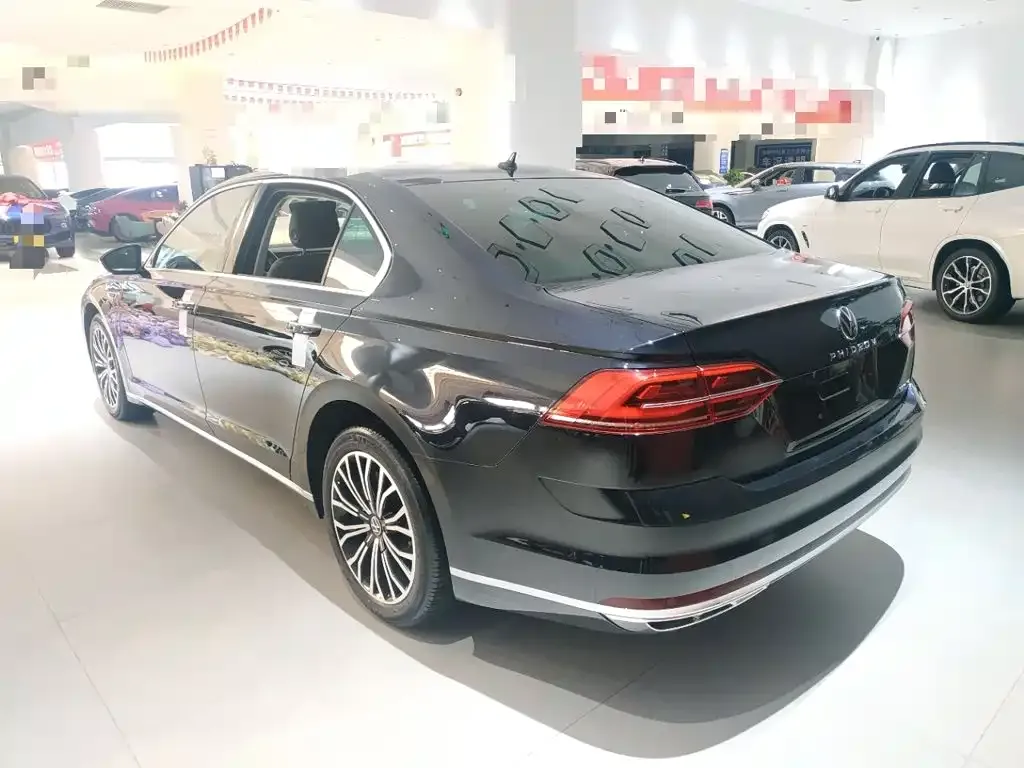 Volkswagen Phideon — фото 2