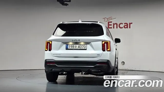 Kia Sorento — фото 3