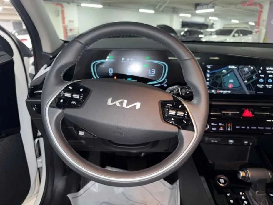 Kia Niro — фото 6