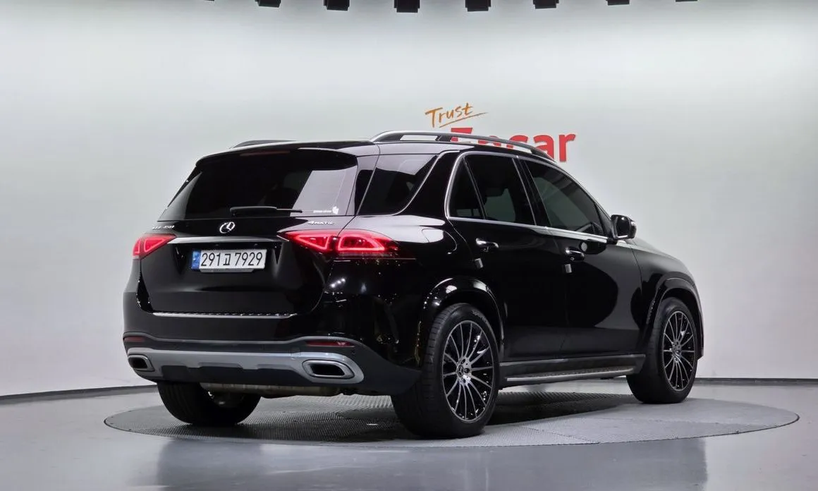 Mercedes-Benz GLE-Class — фото 7