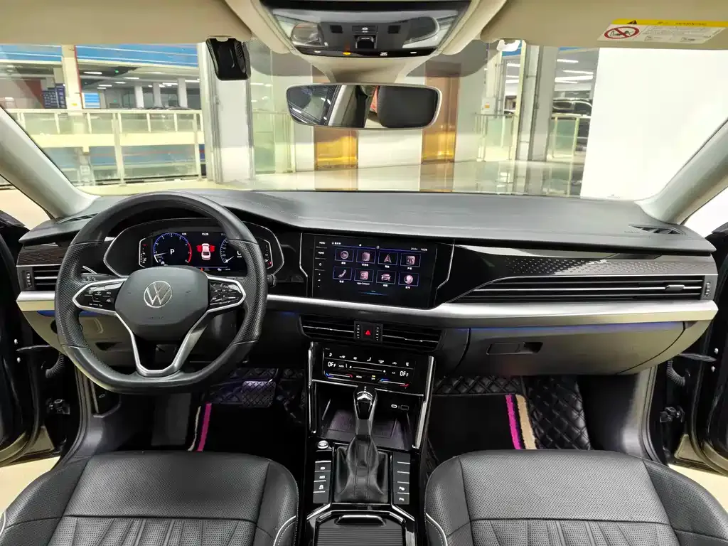 Volkswagen Passat — фото 10