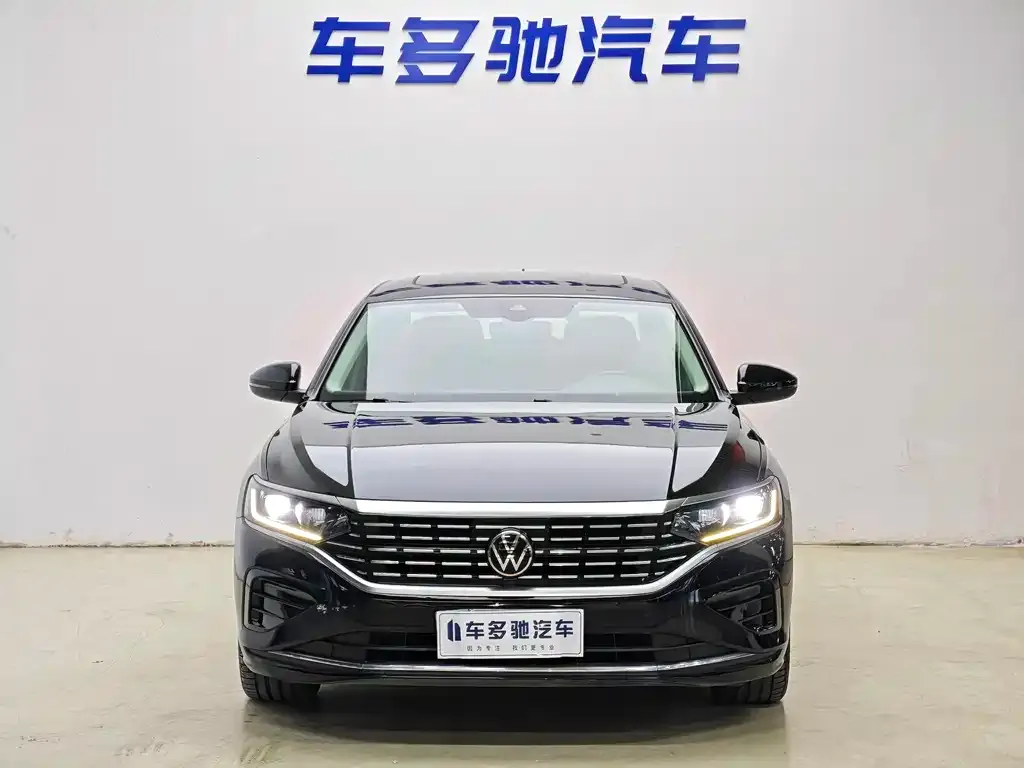 Volkswagen Passat — фото 2