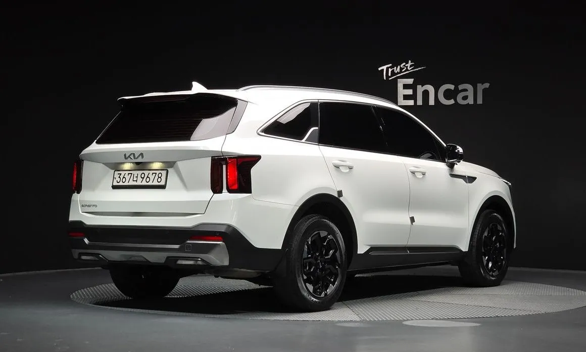 Kia Sorento — фото 5