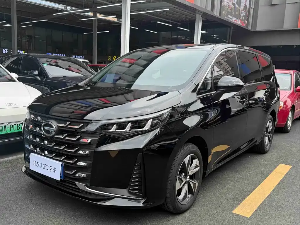 GAC Motor Trumpchi M6 — фото 1