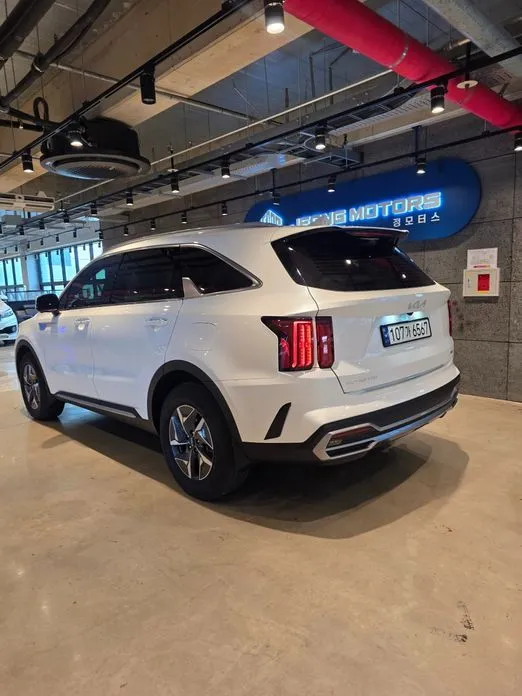 Kia Sorento — фото 3
