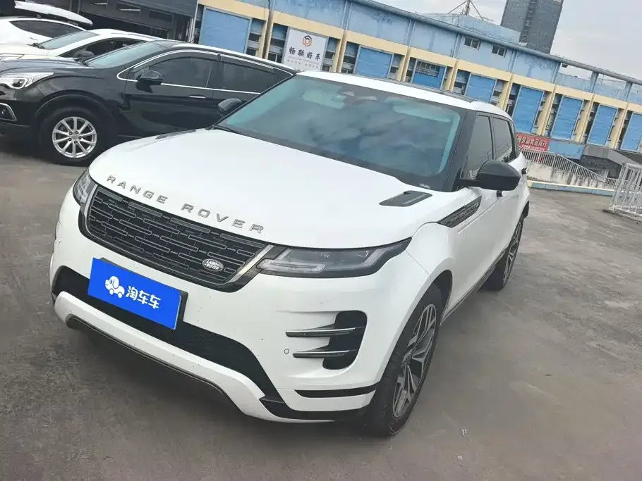 Land Rover Evoque — фото 1