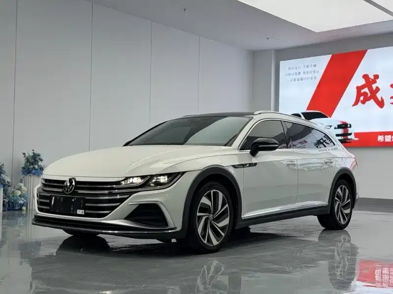 Volkswagen CC — фото 1