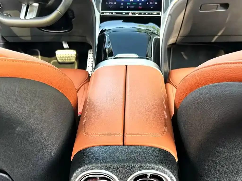 Mercedes-Benz GLC — фото 5