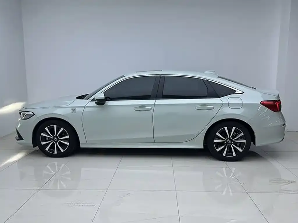 Honda Civic — фото 7