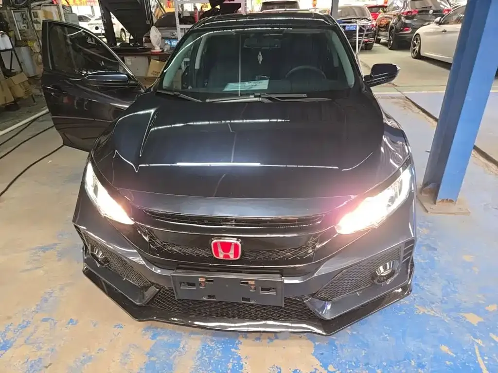 Honda Civic — фото 8