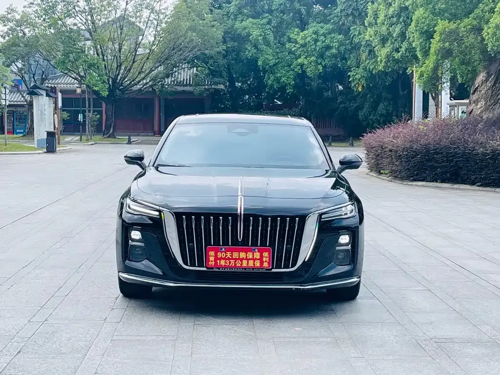 Hongqi H5 — фото 6