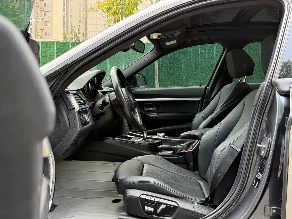 BMW 3 Series GT — фото 4