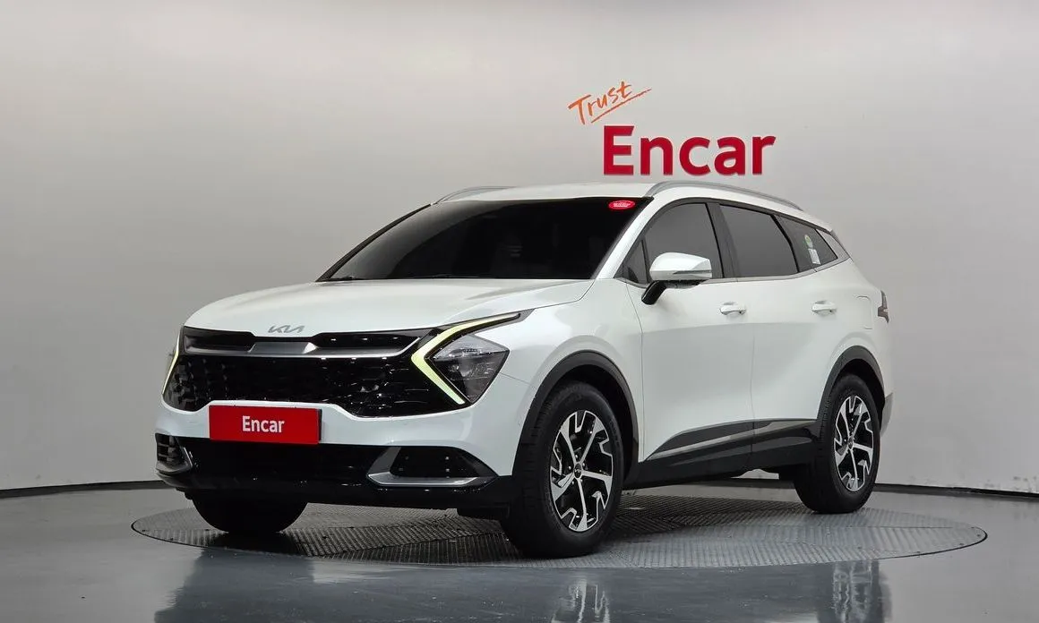Kia Sportage — фото 1