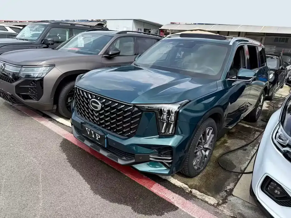 GAC Motor Trumpchi GS8 — фото 1