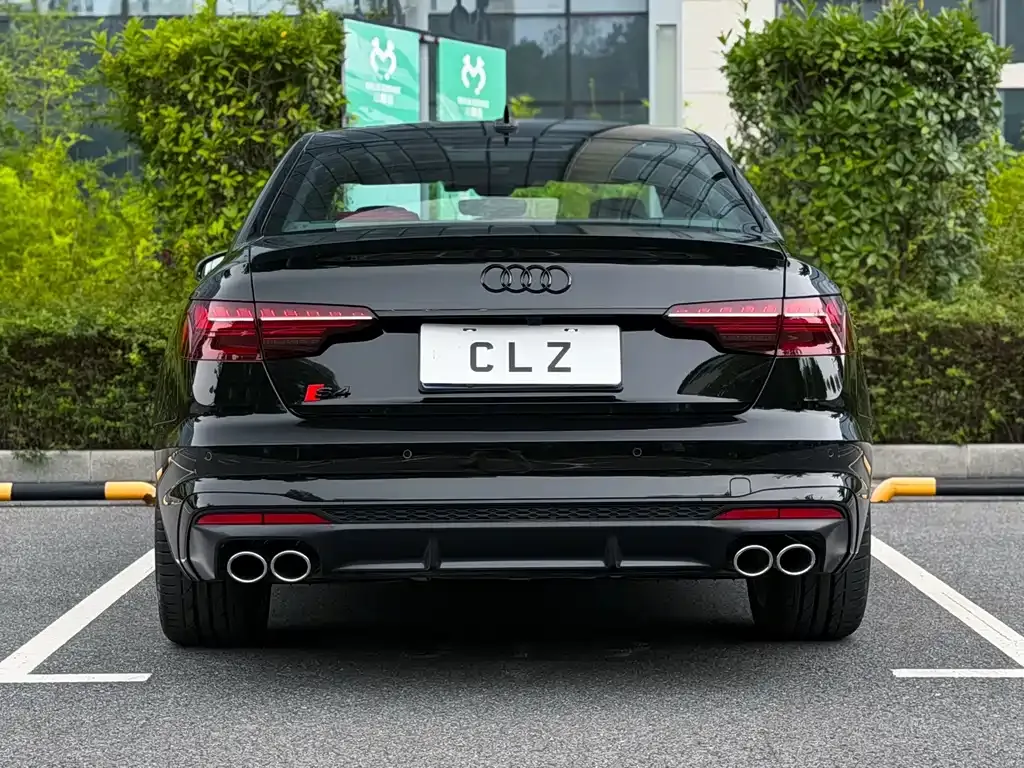 Audi S4 — фото 9