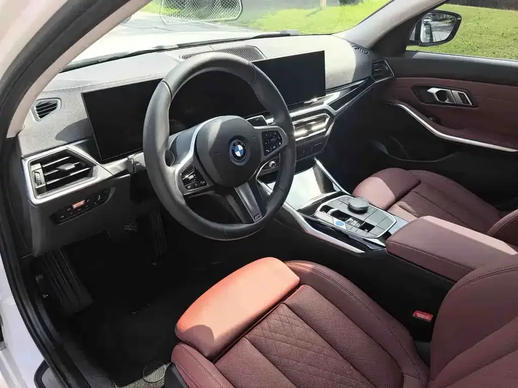 BMW i3 — фото 6