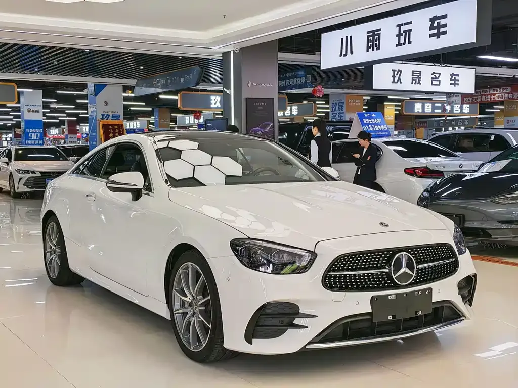 Mercedes-Benz E-Class (Import) — фото 6