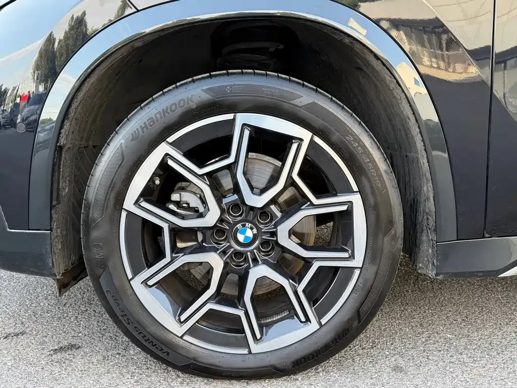 BMW X1 — фото 10