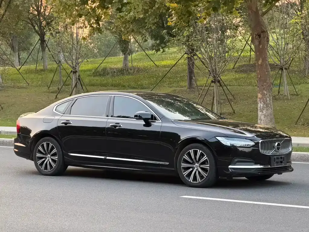 Volvo S90 — фото 6