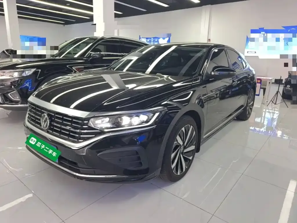 Volkswagen Passat — фото 4