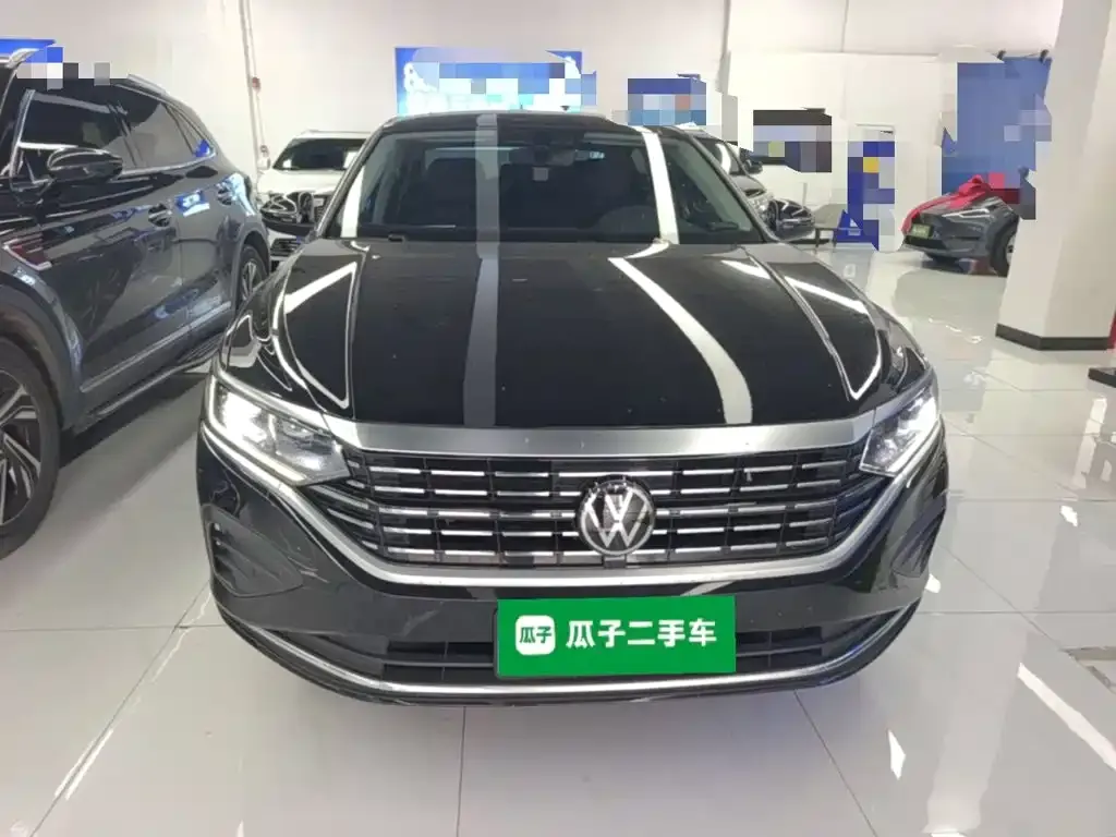 Volkswagen Passat — фото 8