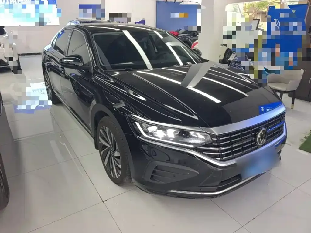 Volkswagen Passat — фото 10
