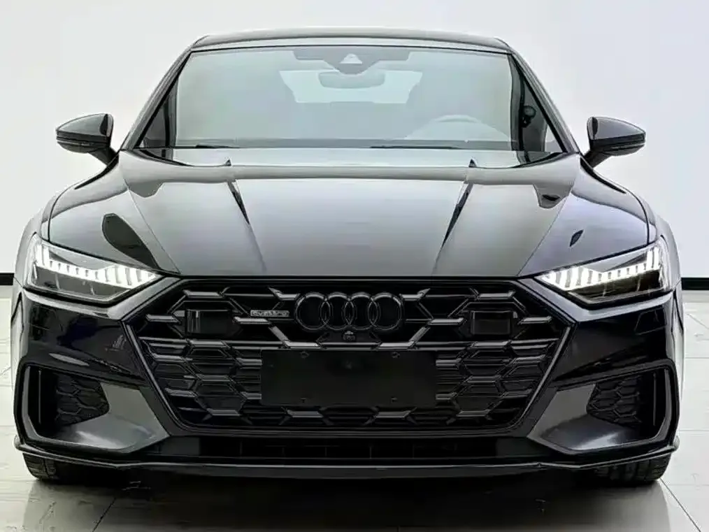 Audi A7L — фото 9