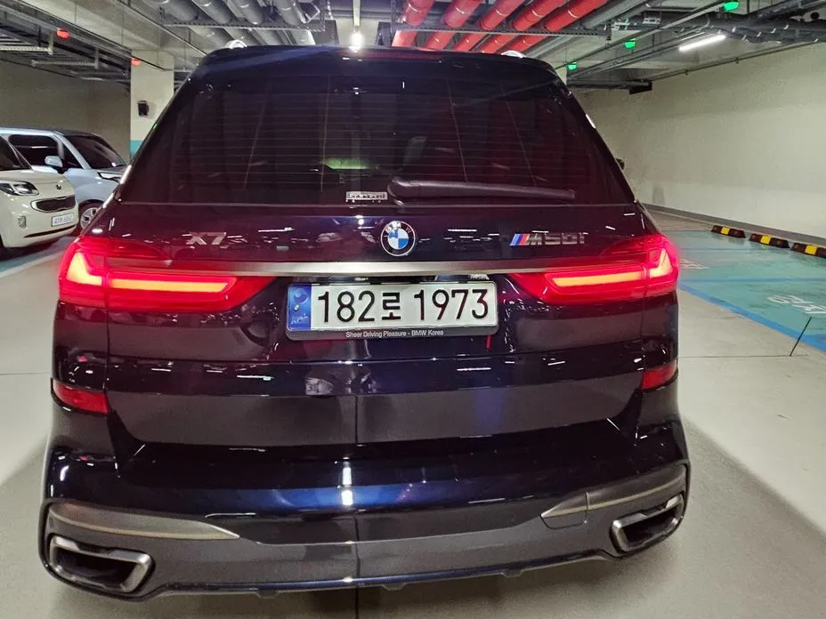BMW X7 — фото 2