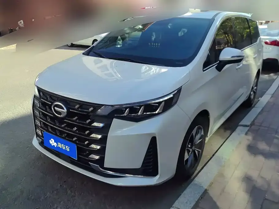 GAC Motor Trumpchi M6 — фото 1