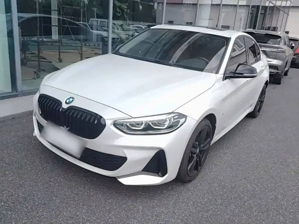 BMW 1 Series — фото 1